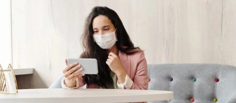 T&eacute;l&eacute;consultation salari&eacute; m&eacute;decin